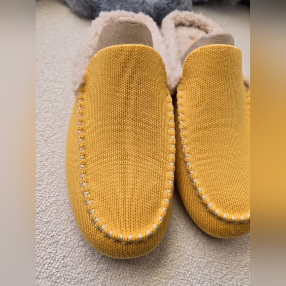 Rothys, "The Scuff" Wool Blend Womens Slip On Mule Slipper, Popcorn Yellow, Sz 9 - Picture 4 of 10